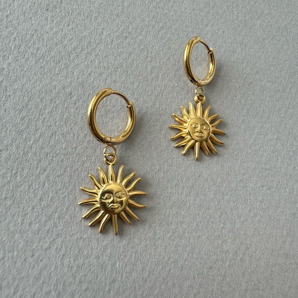 sun hoop earrings A714 - Picture 4 of 5